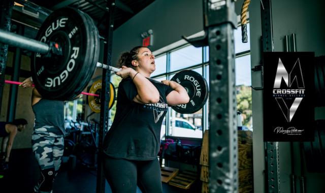 female athlete lifting